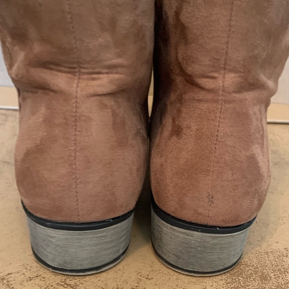 Gently worn tan booties. Only worn area in on the bottom. - Picture 6 of 6